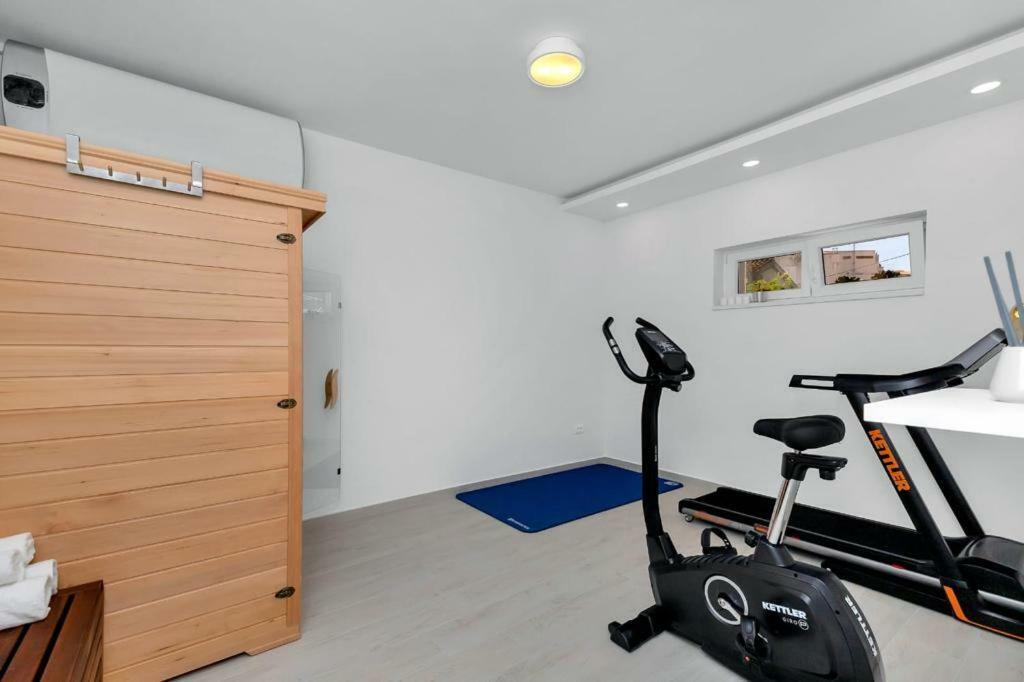 Apartments Morpheus Макарска Екстериор снимка